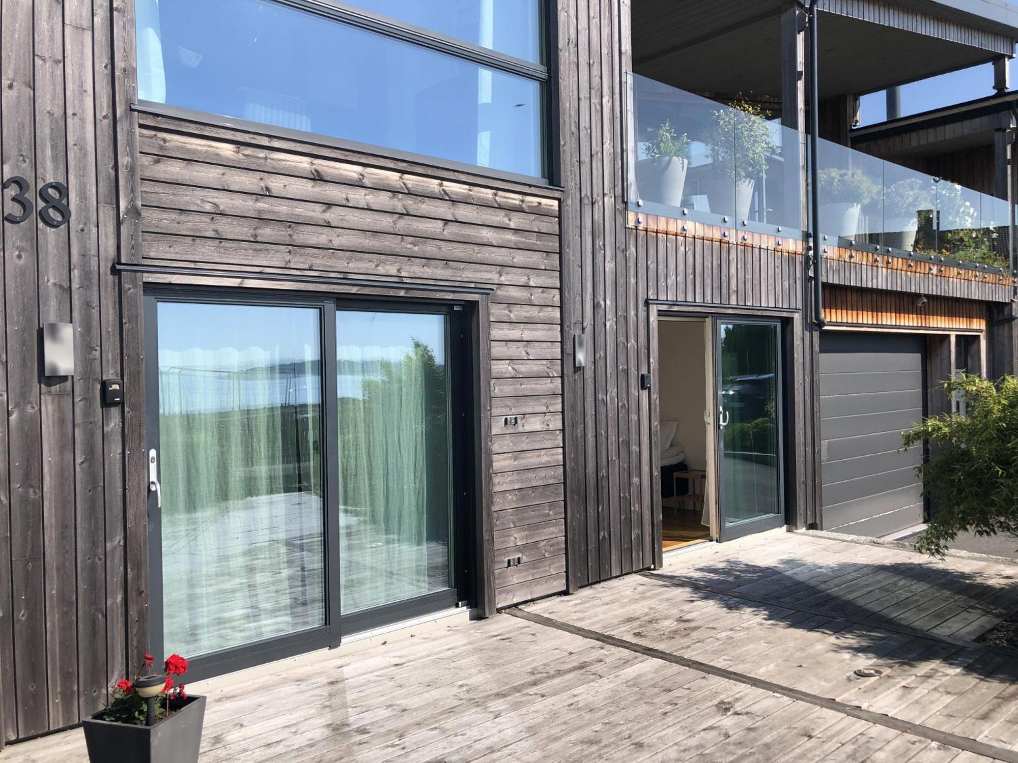 Haabakk On Sea Apartment Тау Екстериор снимка