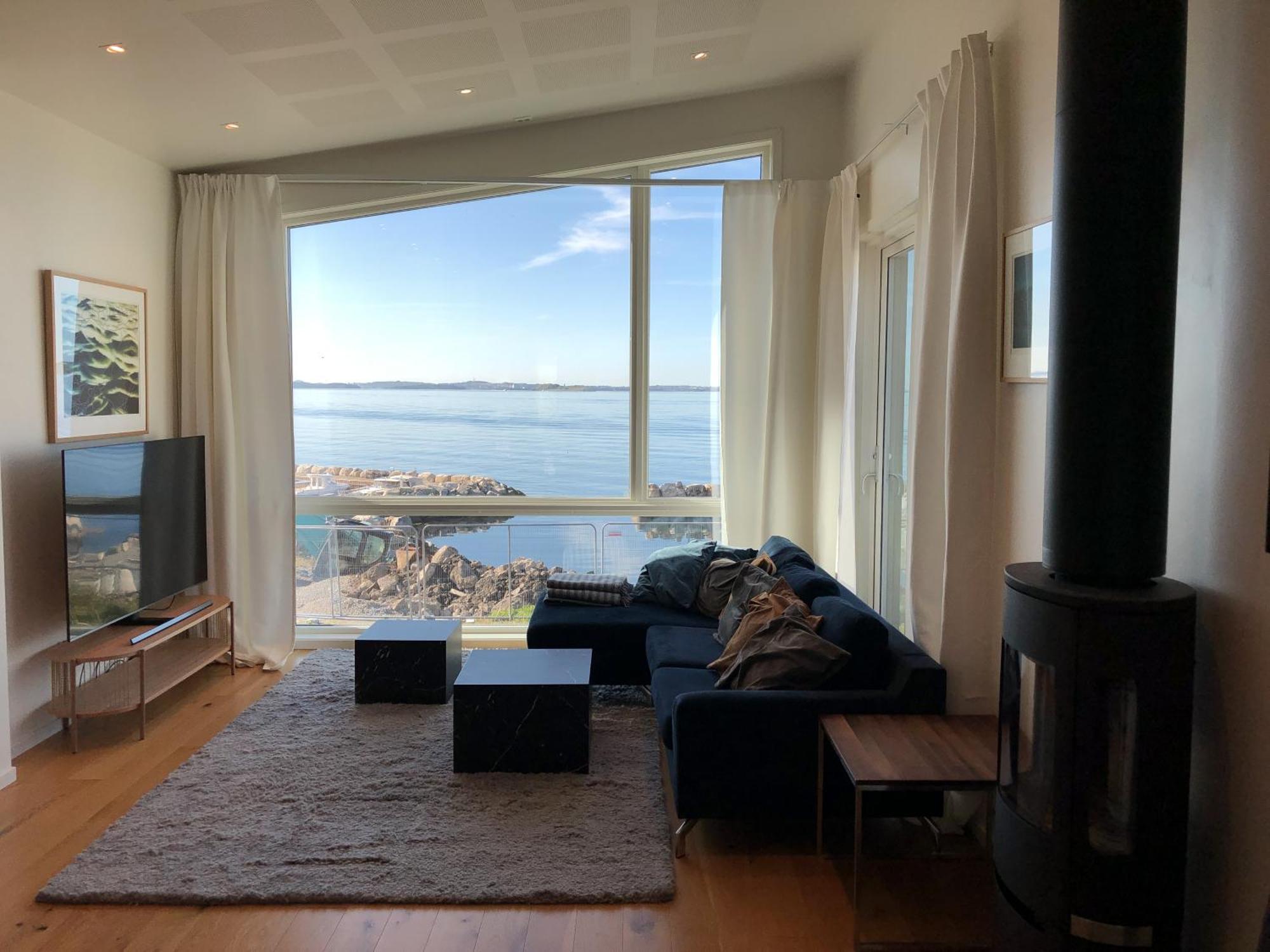 Haabakk On Sea Apartment Тау Екстериор снимка